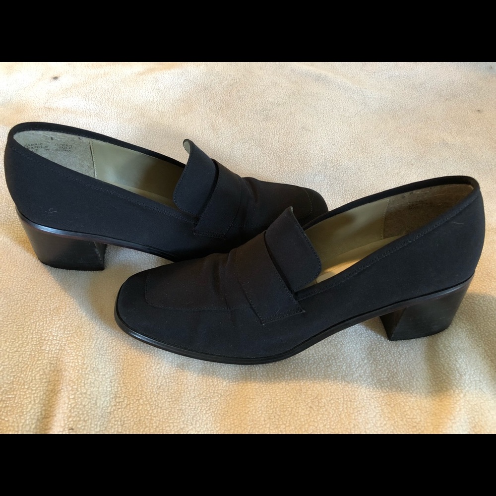 Jones NewYork black fabric shoes